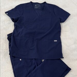 Figs Deep Blue Scrub Set